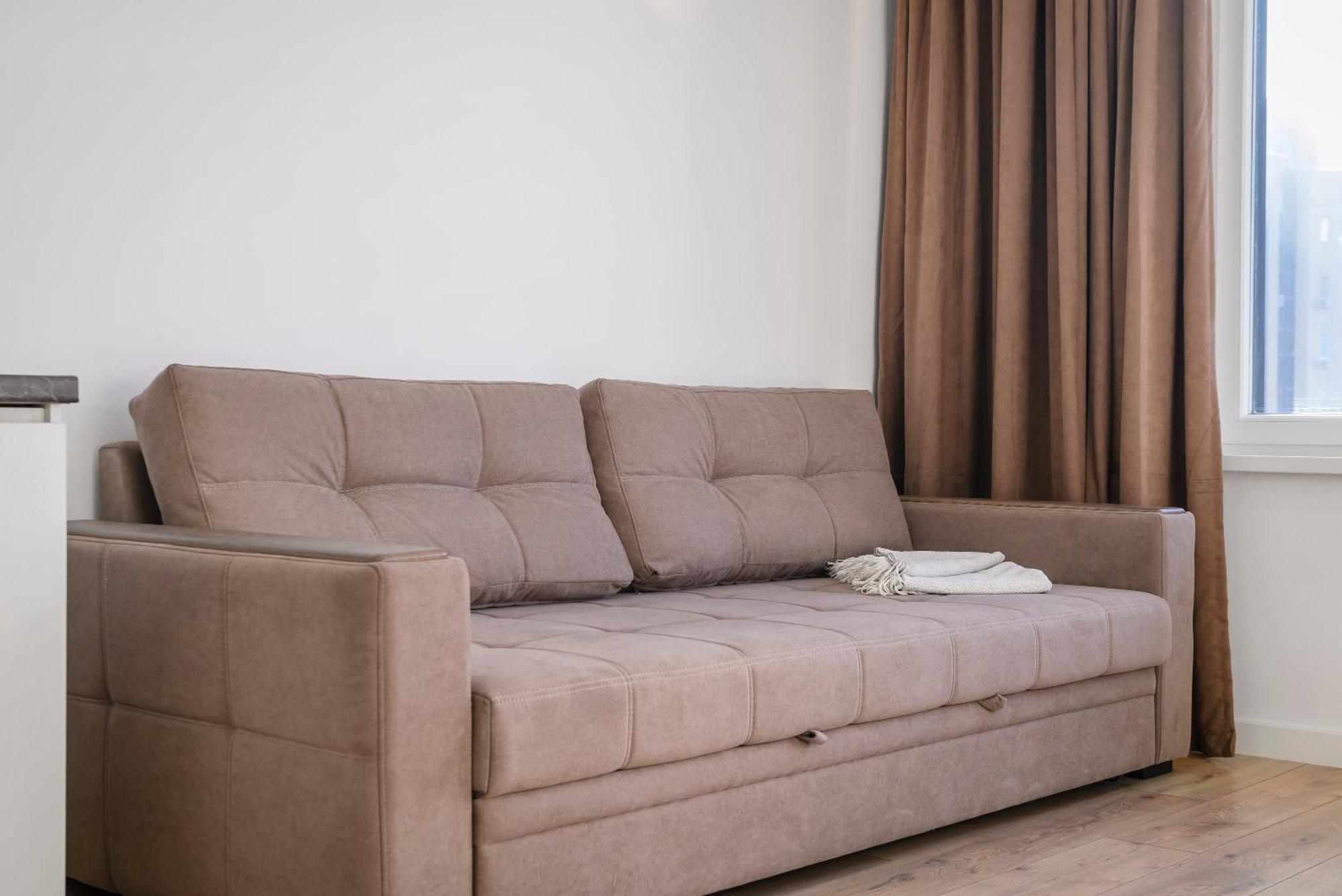 Five Business-Class Rooms In R-House Near Mega Center Almaty Exterior photo