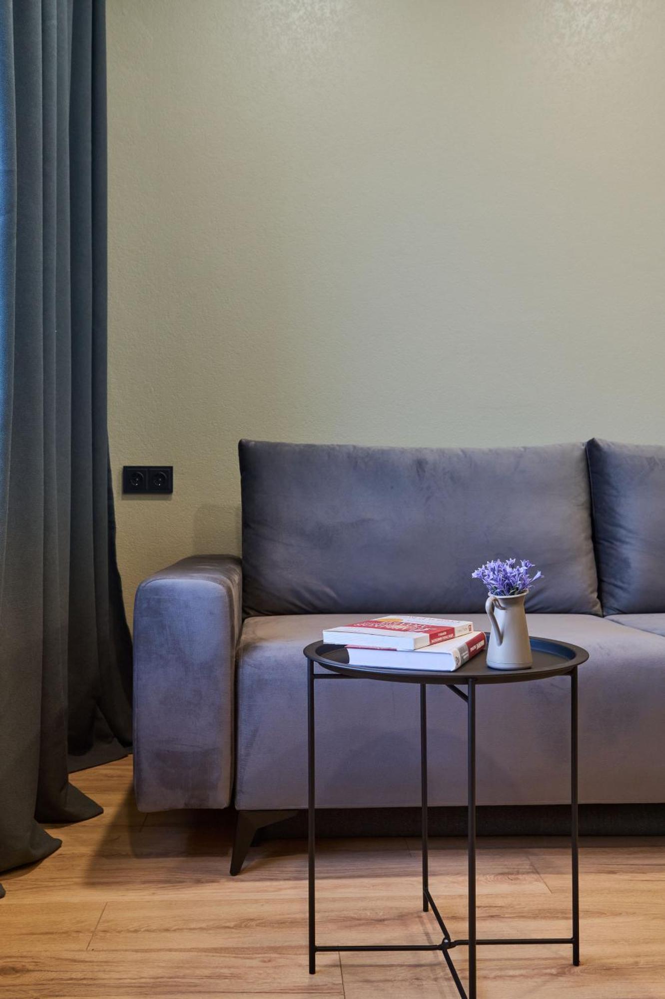 Five Business-Class Rooms In R-House Near Mega Center Almaty Exterior photo